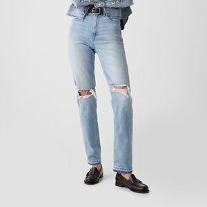 Gap Cheeky Straight High Rise Jean
